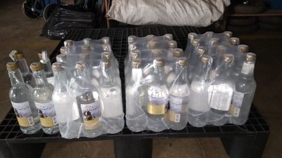 Grupo Pró-Heróis Coronavírus realizou doação projeto que pretende produzir álcool desifetante 70 a partir de bebidas alcoólicas