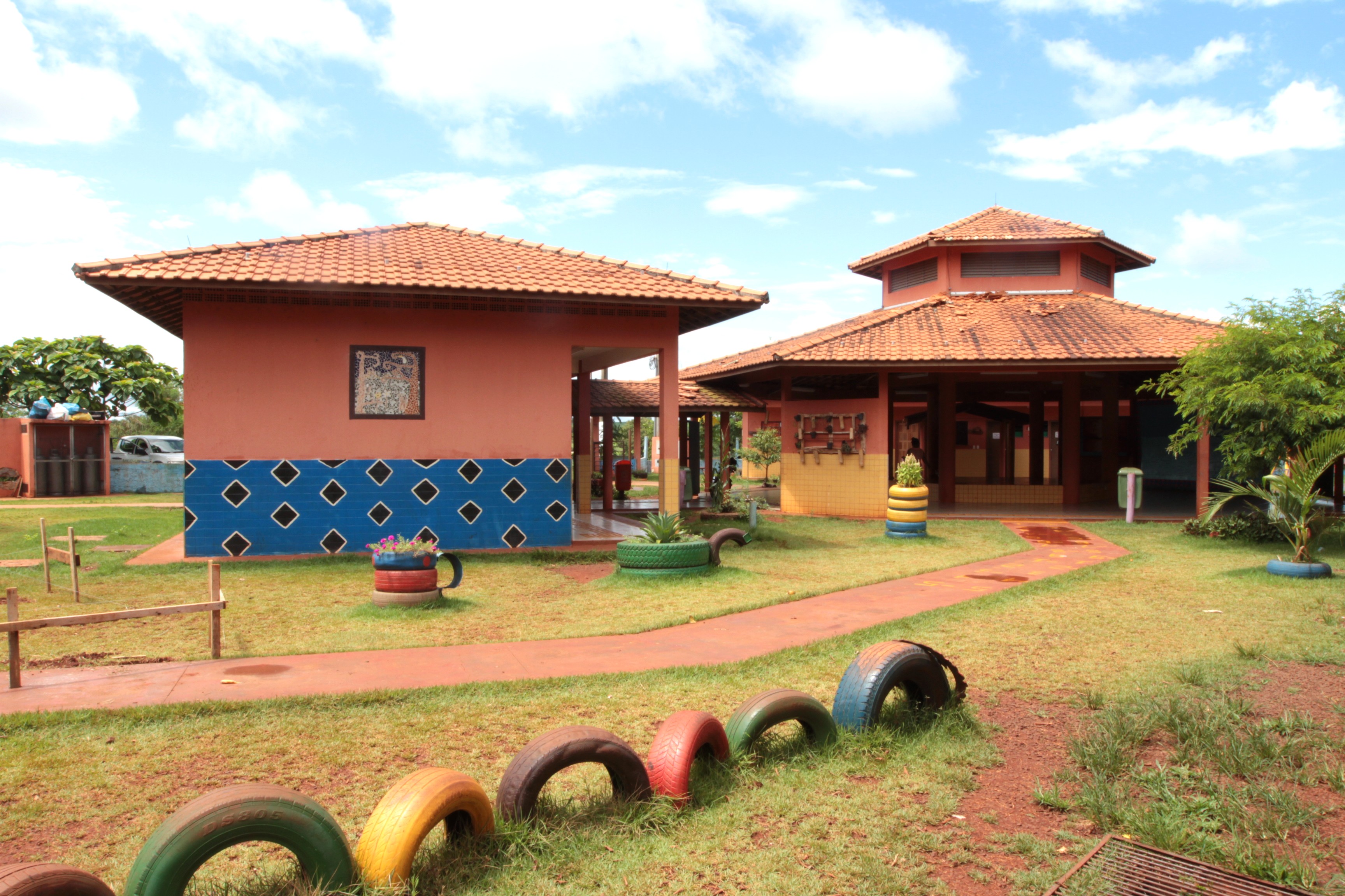 Escola indígena da reserva do Ocoy, prédio que poderia abrigar o curso de Educação Intercultural Indígena