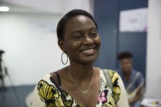 Djenika Senatus, do Haiti, é caloura do curso de Relações Internacionais e Integração