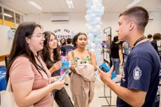 Estudantes puderam saber mais sobre os 29 cursos oferecidos pela instituição – Foto: Moisés Bonfim – SECOM/UNILA