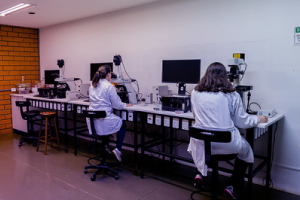 Lab_Biotecnologia aplicada à Saúde - LBAS.png